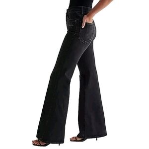 NWOT Express 70's flare mid rise flare distressed jeans 2023 womens size 6 W 32L